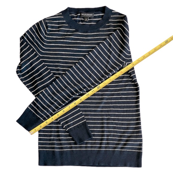 Banana Republic HELLO WEEKEND Silk Cashmere Sweater ~ Navy Blue w/ White Stripes - Picture 5 of 10